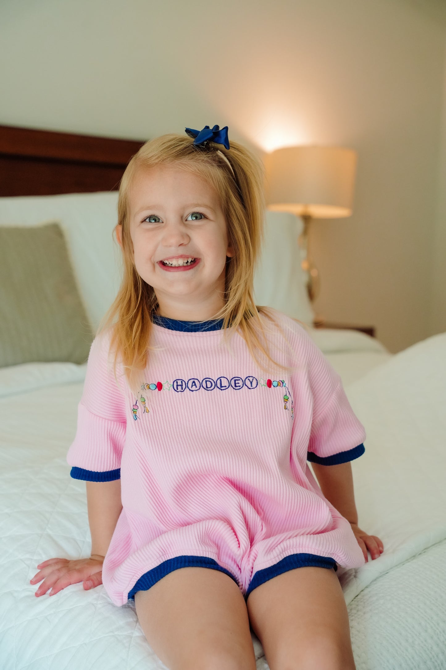 Navy & Pink Ribbed Bubble