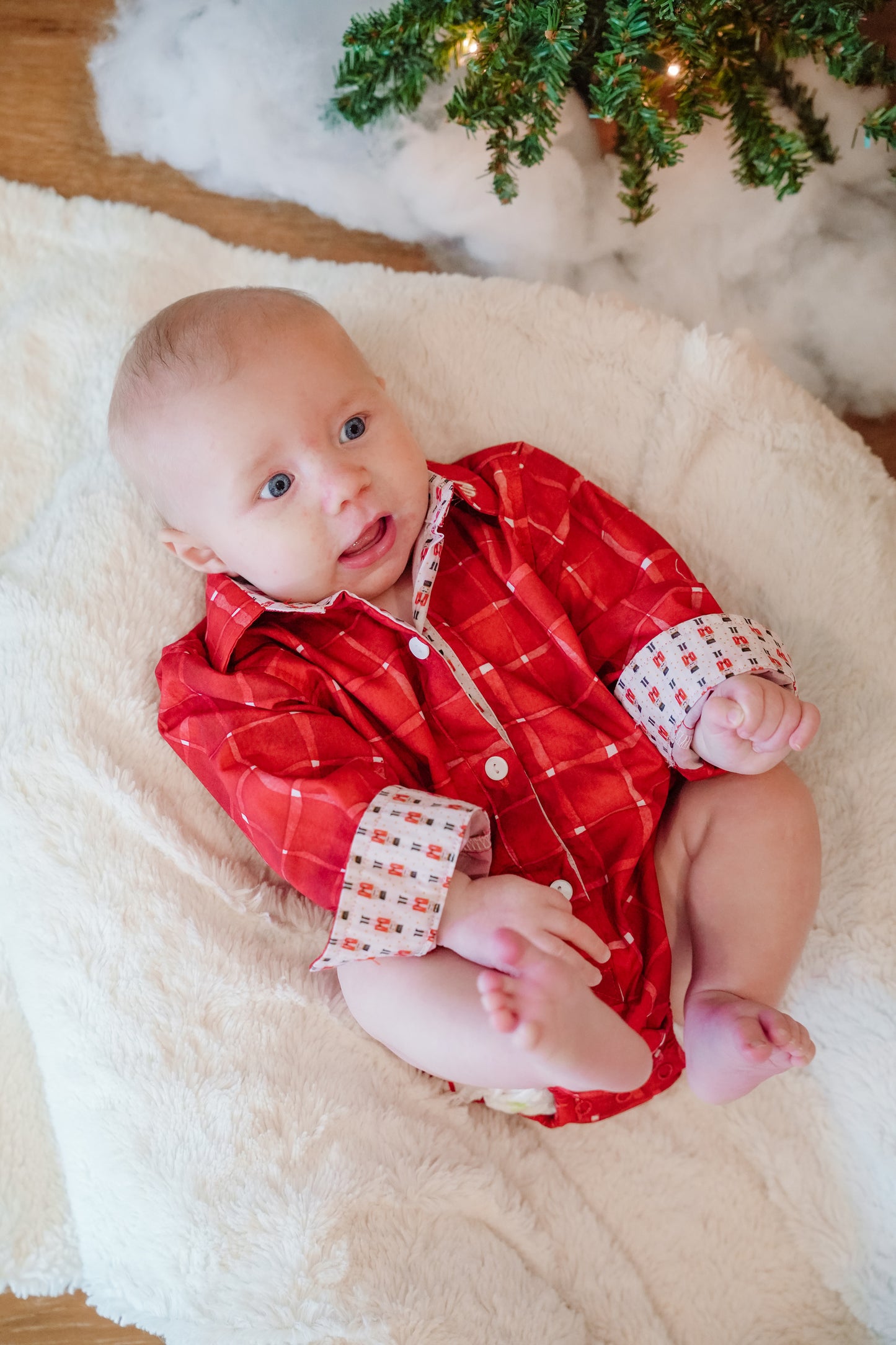 Red Plaid Nutcracker Button-Down Bubble