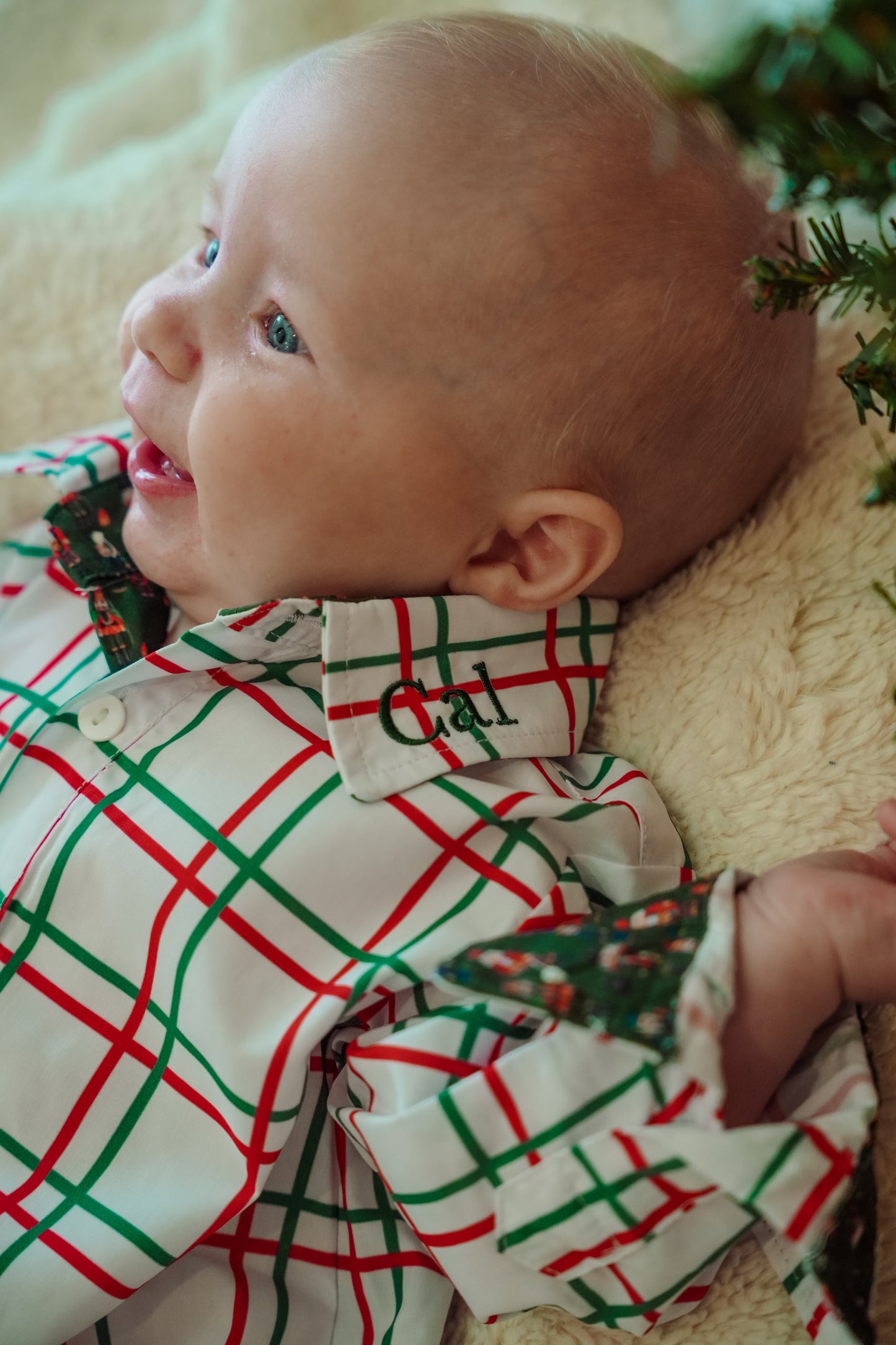 White Plaid Nutcracker Button-Down Bubble